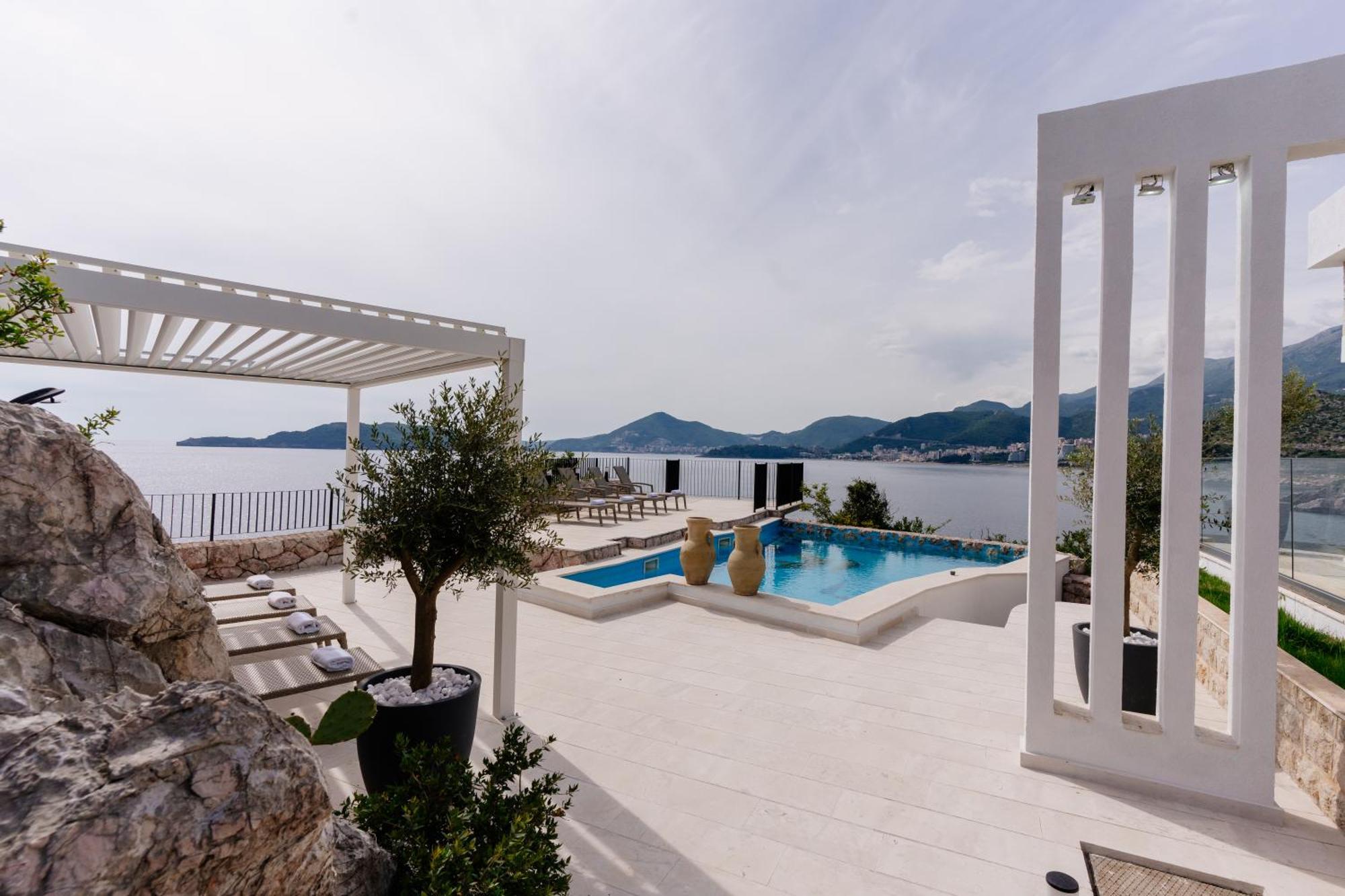 Blanche Cliff Apartments Sveti Stefan Extérieur photo
