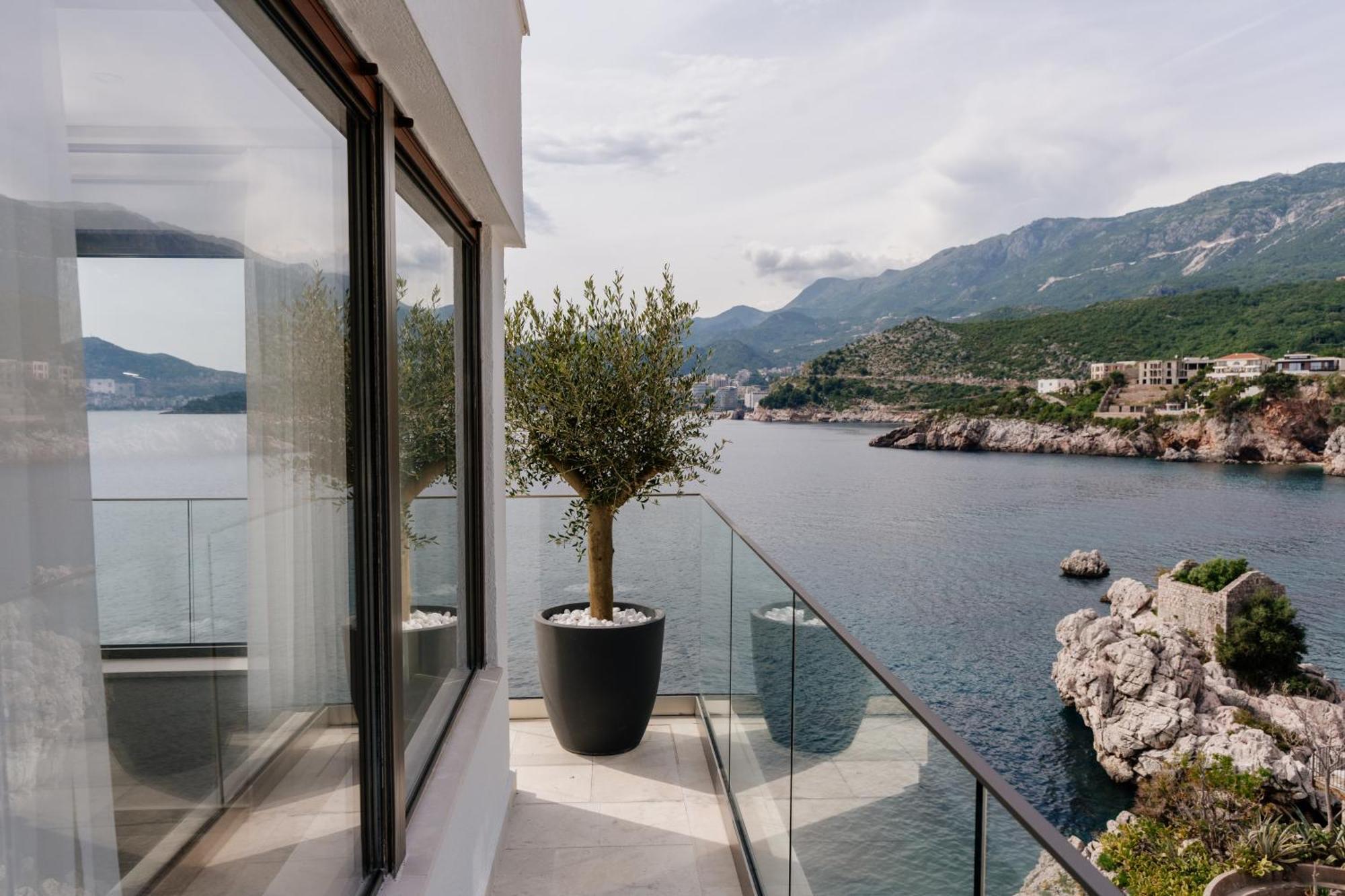 Blanche Cliff Apartments Sveti Stefan Extérieur photo