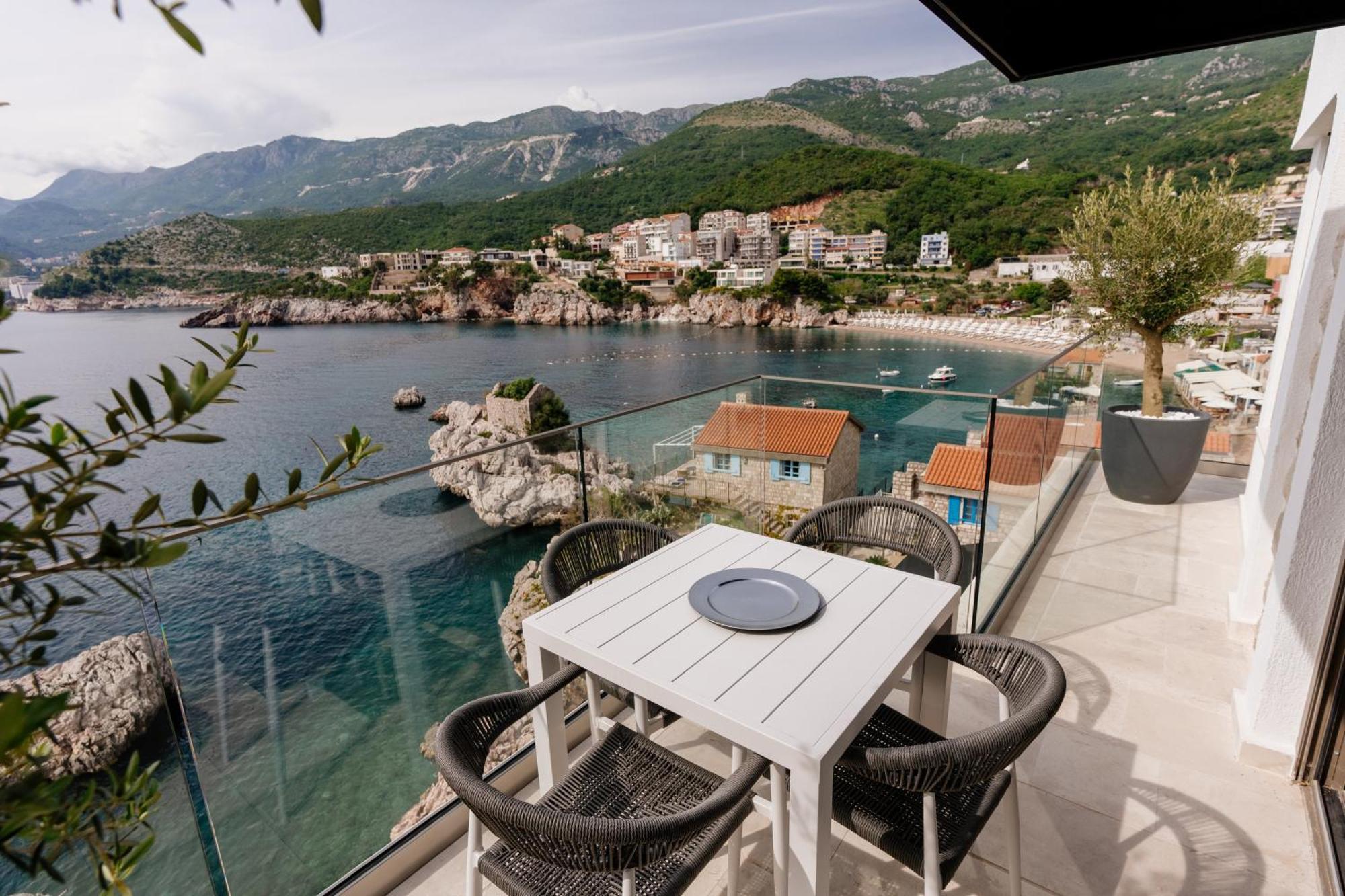 Blanche Cliff Apartments Sveti Stefan Extérieur photo