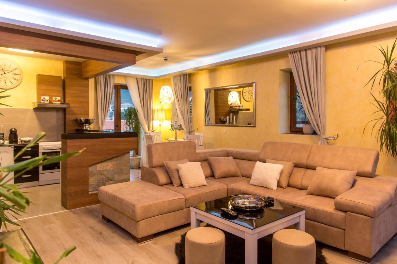 Blanche Cliff Apartments Sveti Stefan Extérieur photo