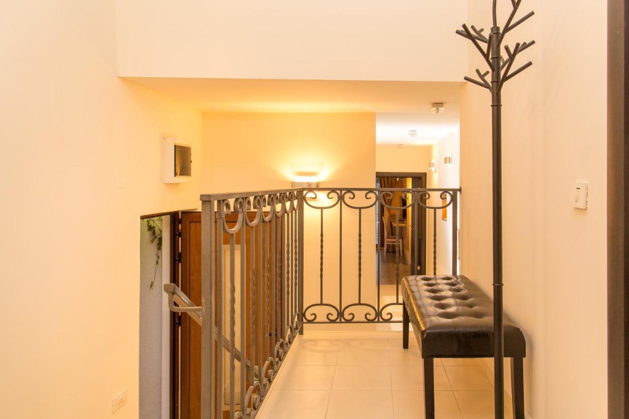 Blanche Cliff Apartments Sveti Stefan Extérieur photo
